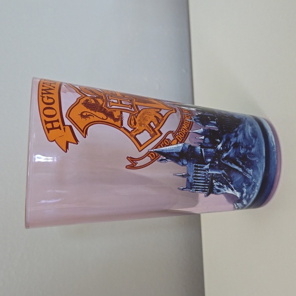 Harry Potter Hogwarts Pint Glasses - Picture 4 of 6